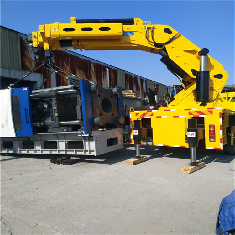 霞山 大吨位折臂吊出租费用解析：一小时租赁多少钱