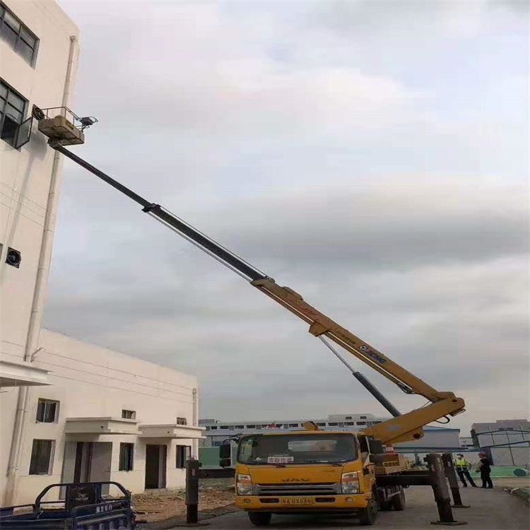 霞山附近高空车出租|市政施工/设备安装专用|随叫随到|亿立达设备租赁